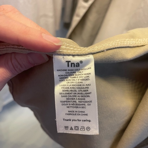 Aritzia TNA Workwear Canvas Jacket - Picture 11 of 12